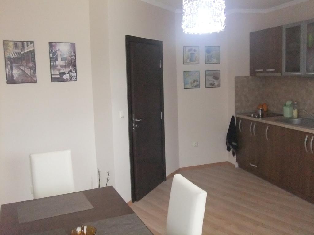 South Beach Apartments Obzor Δωμάτιο φωτογραφία
