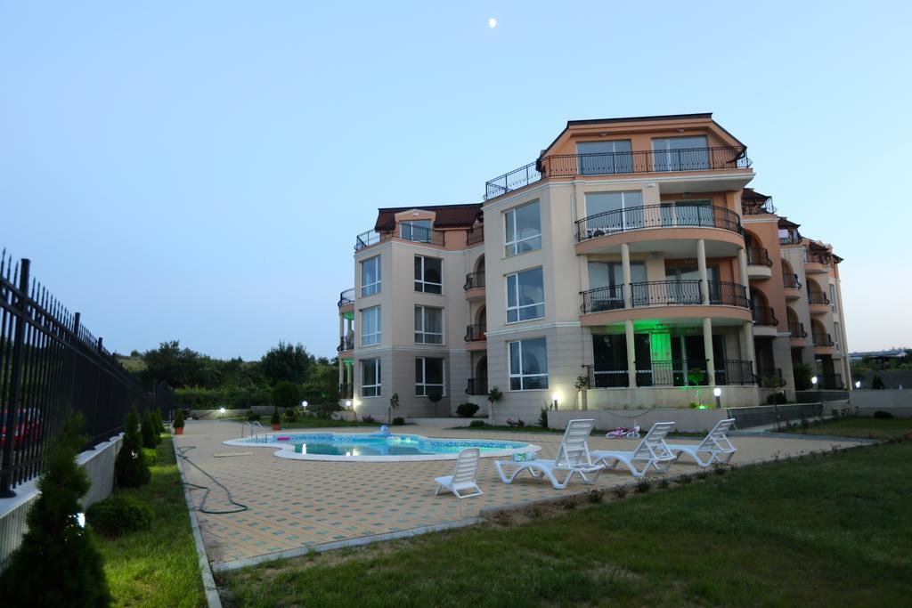 South Beach Apartments Obzor Δωμάτιο φωτογραφία