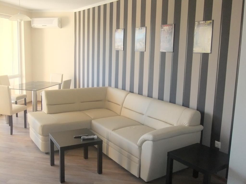 South Beach Apartments Obzor Δωμάτιο φωτογραφία